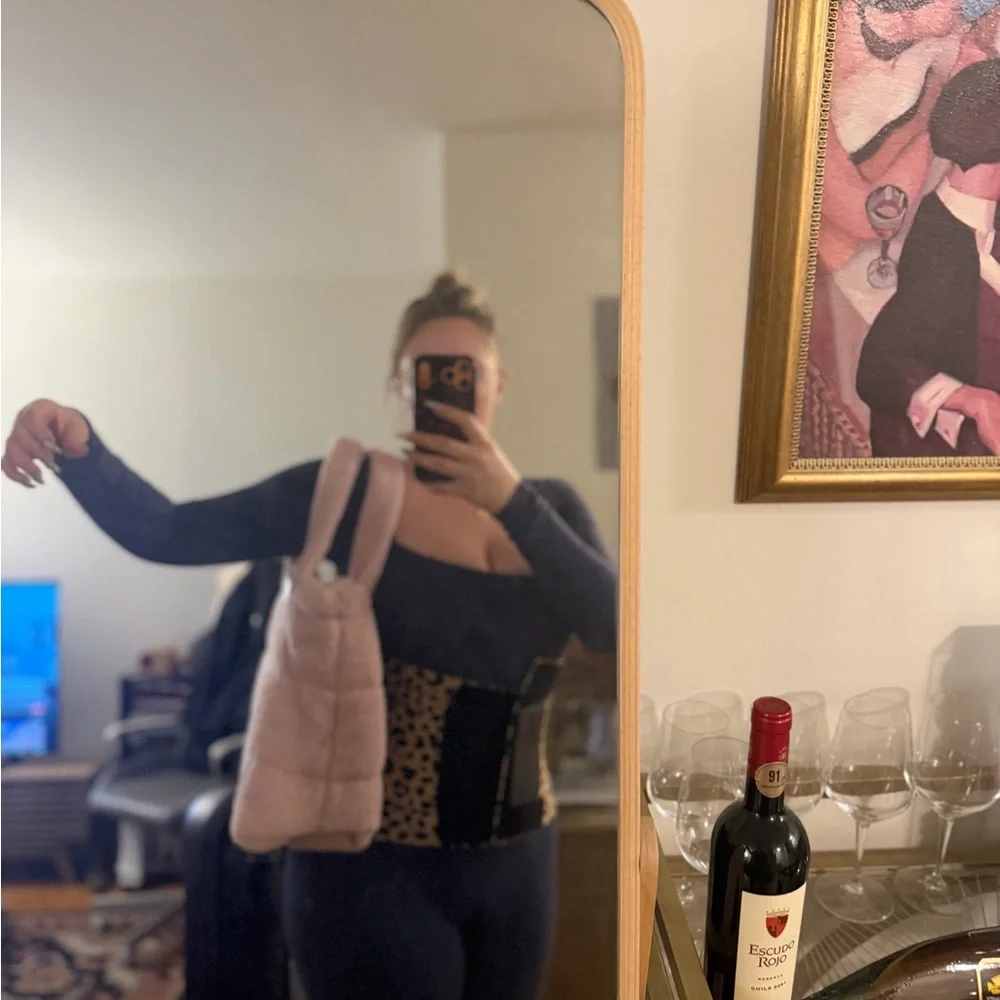 NWT Pink shearling bag - Picture 5 of 7